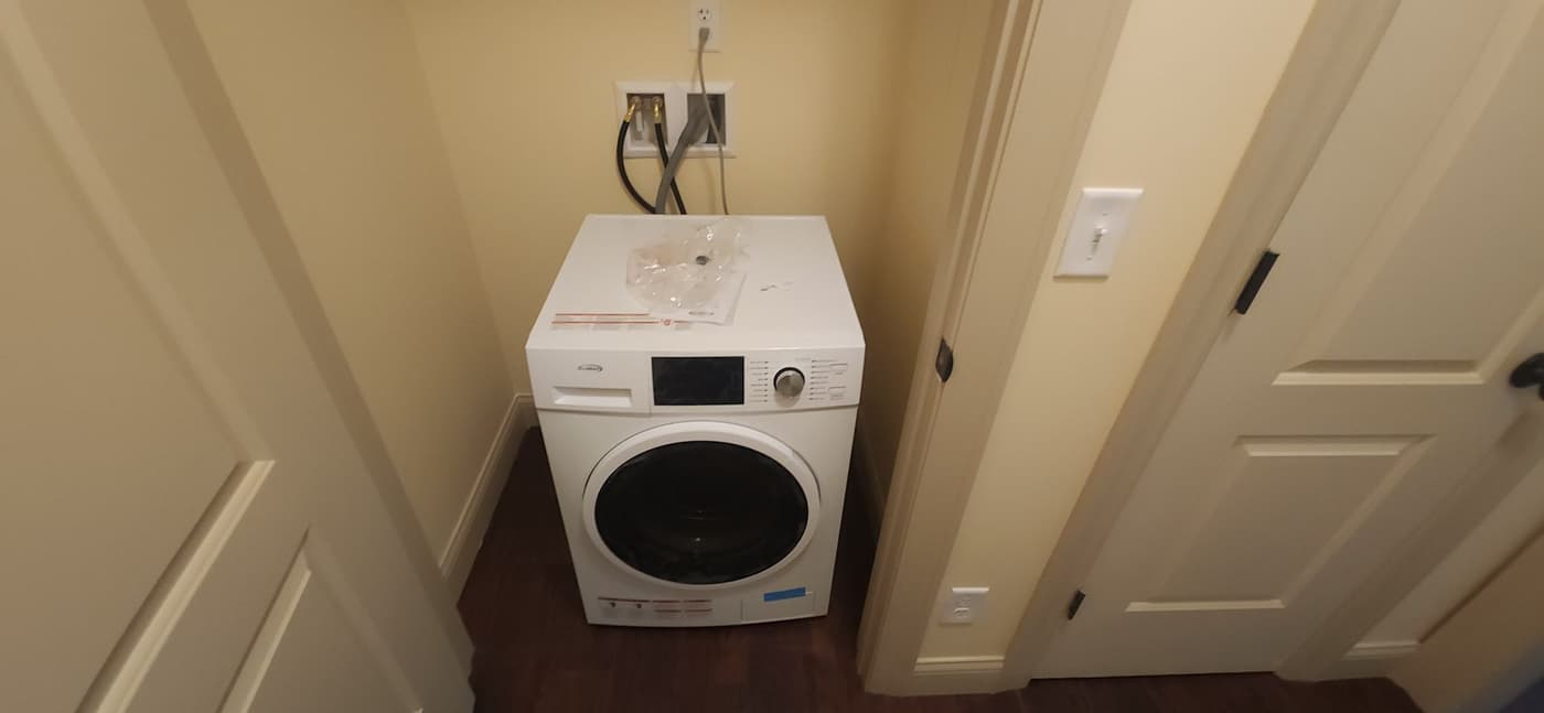 1416 E State St - Apartment - 7
