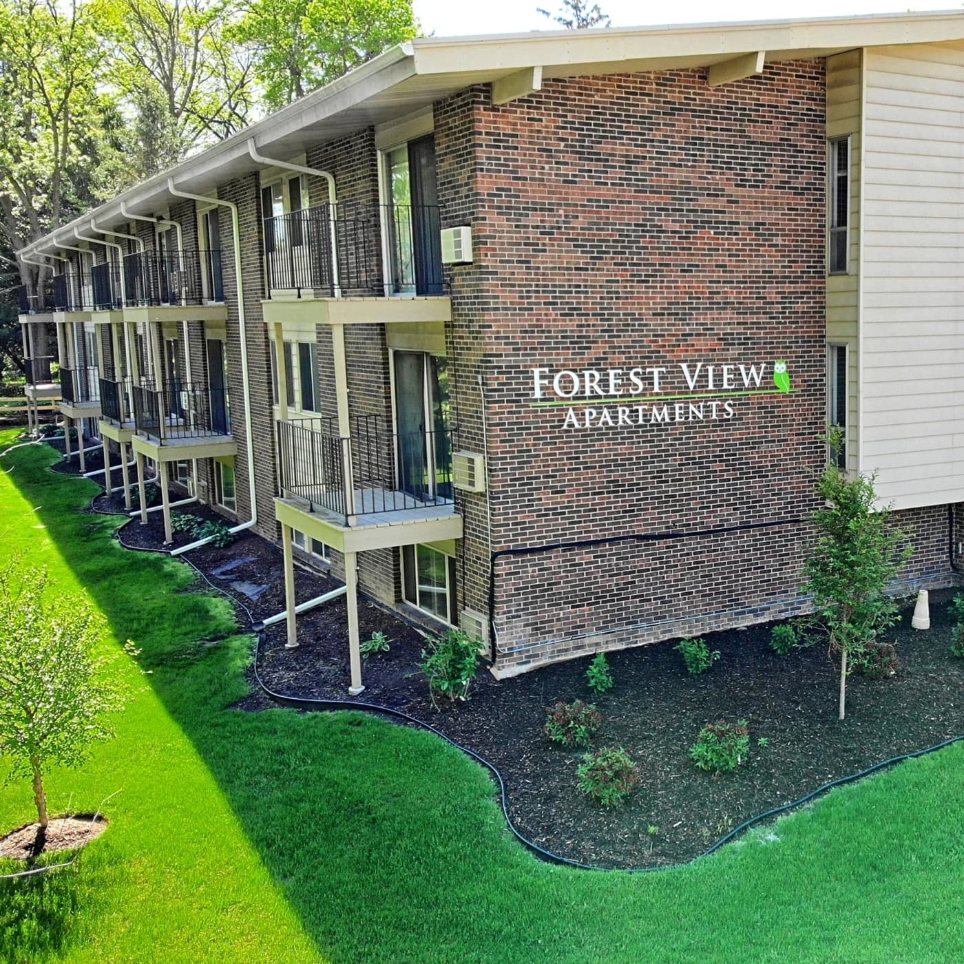 Rockford apartments for rent - Property image - FOREST VIEW APARTMENTS - 2
