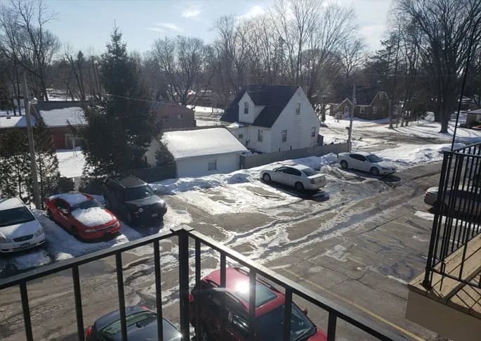 Rockford apartments for rent - Property image - FOREST VIEW APARTMENTS - 3