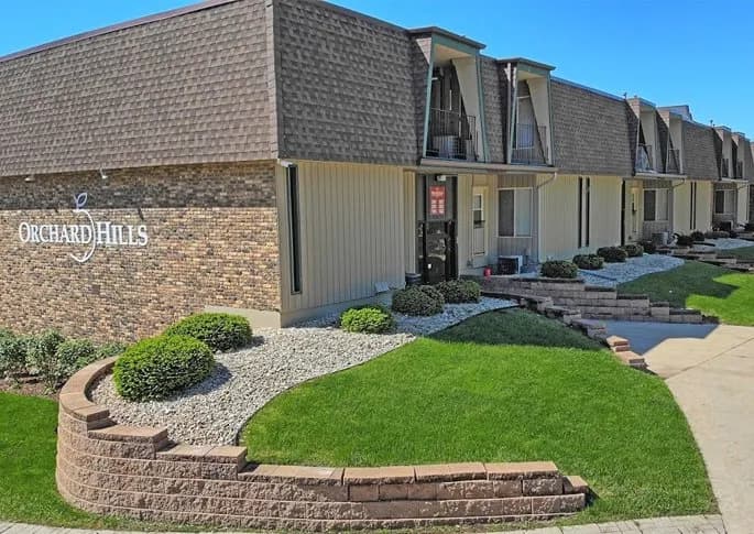 Rockford apartments for rent - Property image - ORCHARD HILLS ROCKFORD - 2