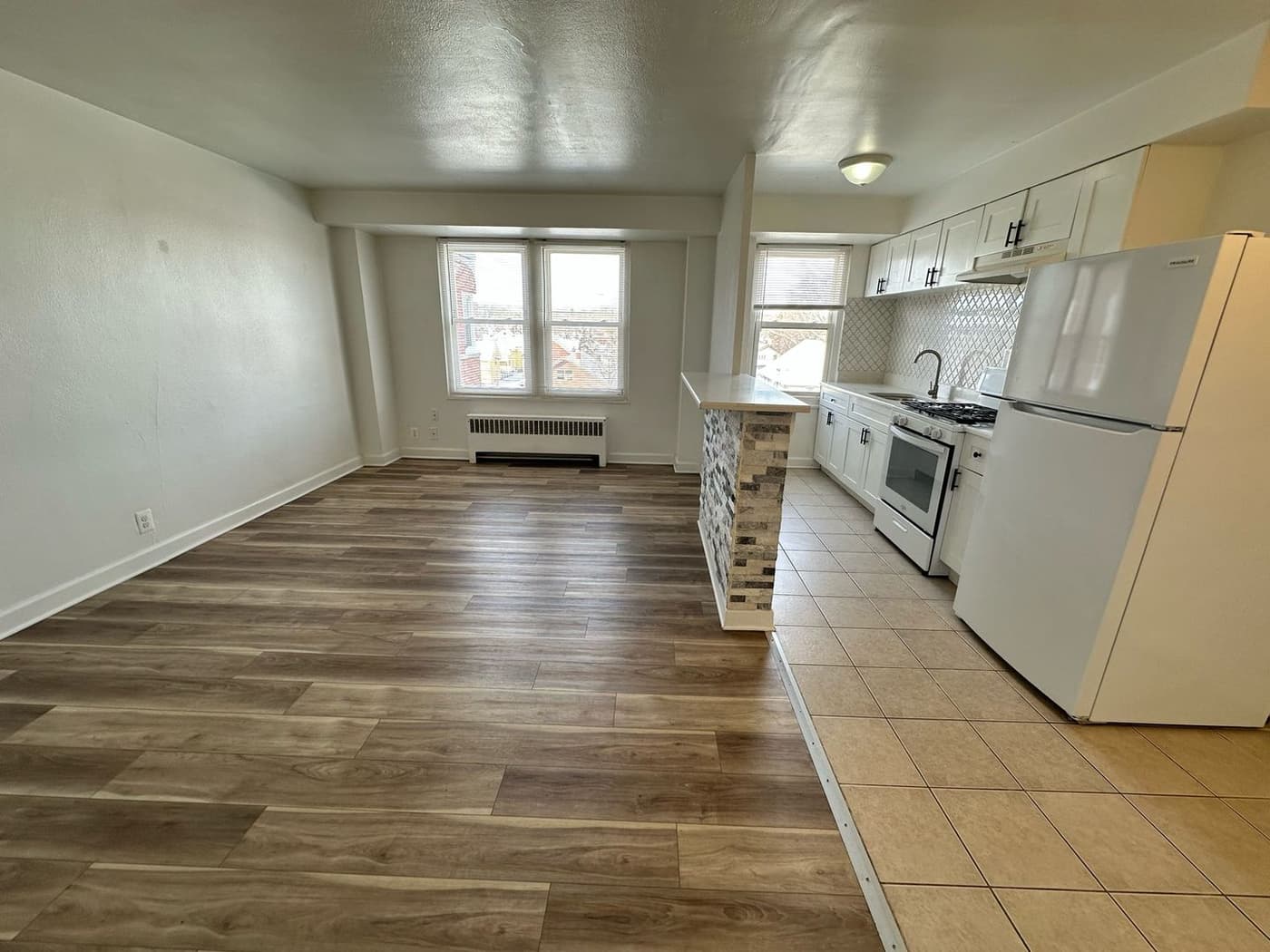MAIN STREET APARTMENTS - Apartment - 40