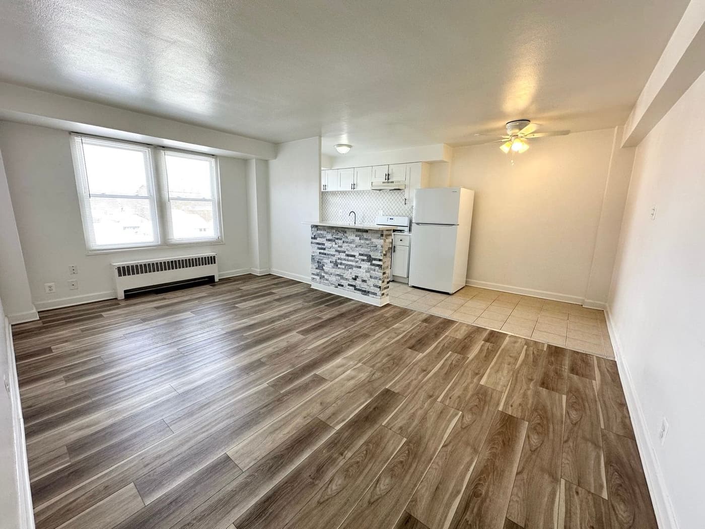 MAIN STREET APARTMENTS - Apartment - 23