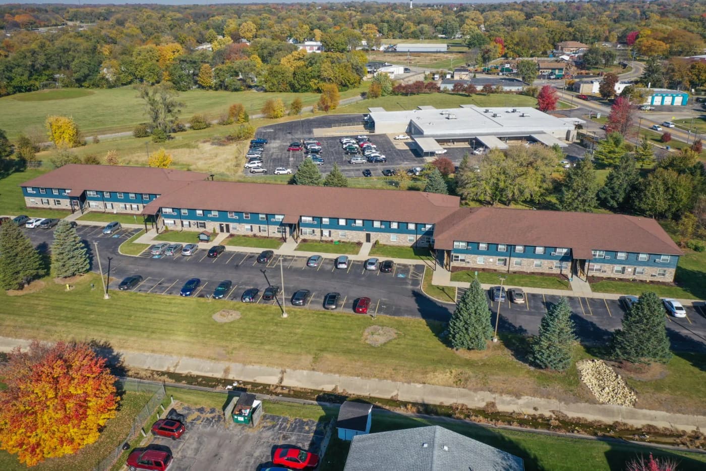 Rockford apartments for rent - Property image - KEMPER MANOR APARTMENTS - 3