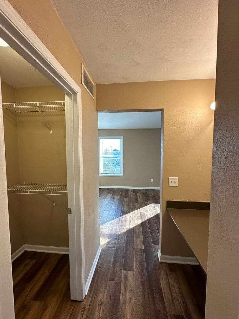 Rockford Townhomes East - Townhome - 44