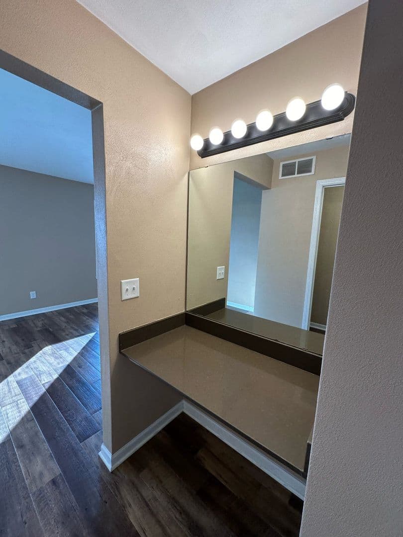 Rockford Townhomes East - Townhome - 29