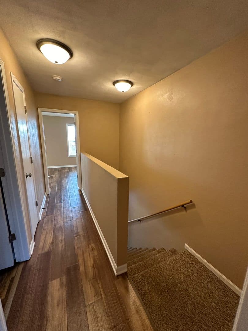Rockford Townhomes East - Townhome - 39