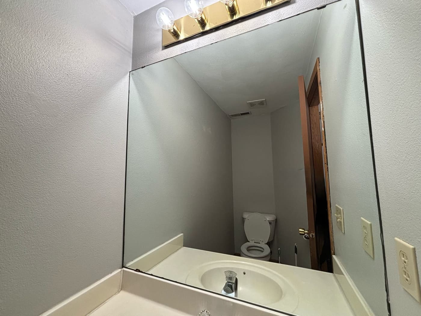 Rockford Townhomes East - Townhome - 34