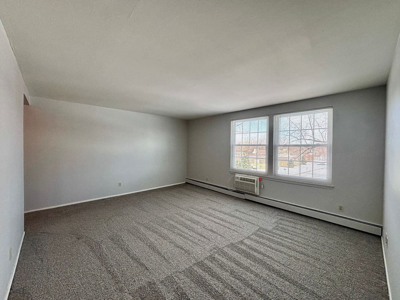 The Arbors - Rockford - Apartment - 42