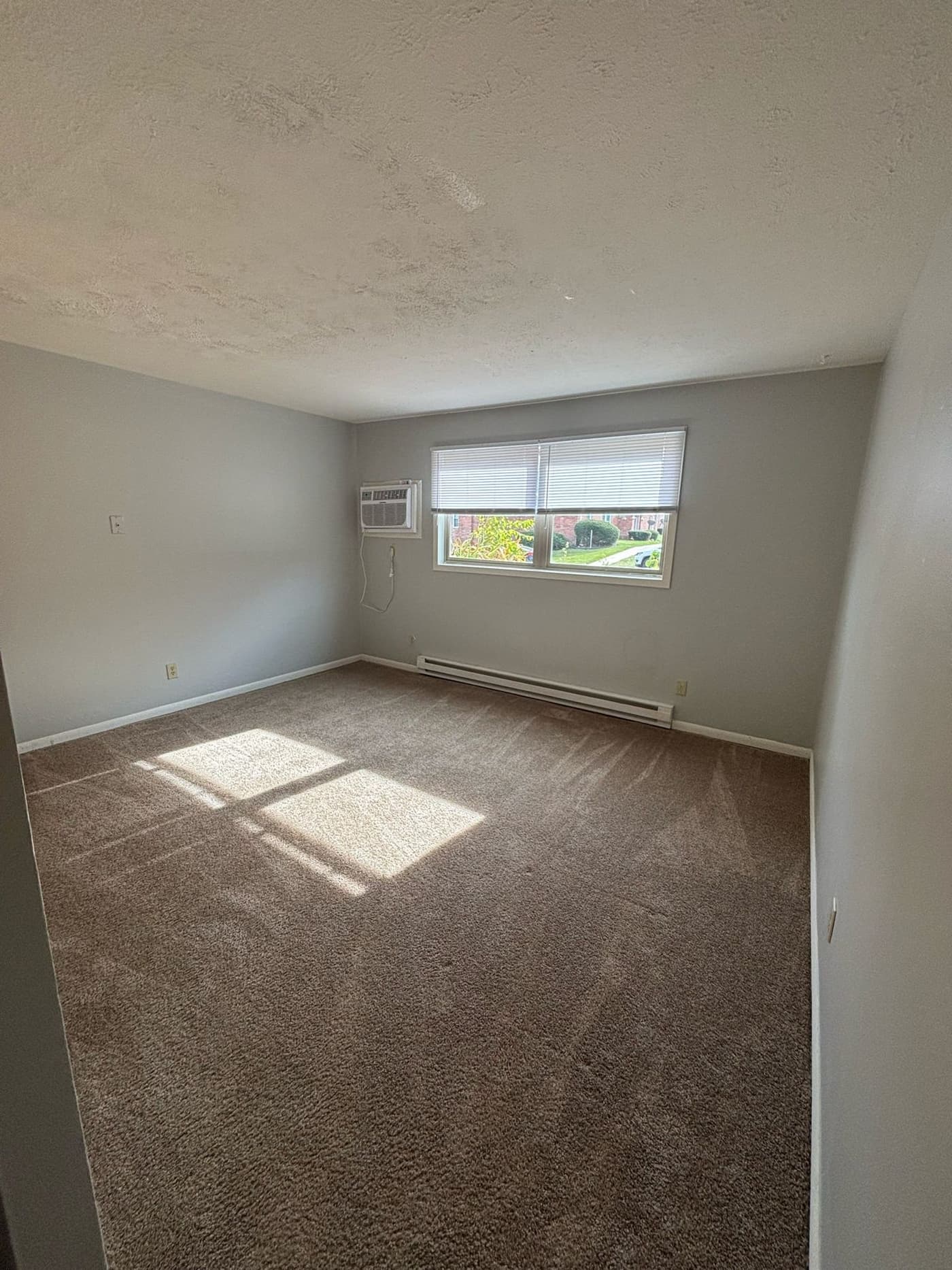 The Arbors - Rockford - Apartment - 50