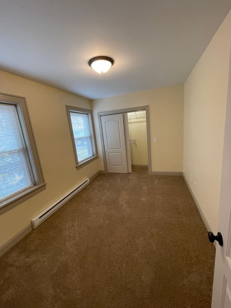 undefined apartments for rent - image - large (14).jpg