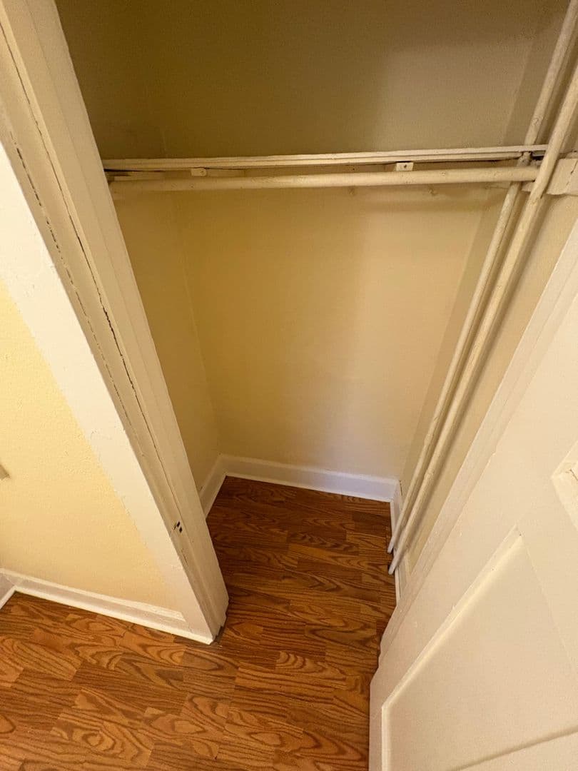 undefined apartments for rent - image - large (5).jpeg - 0