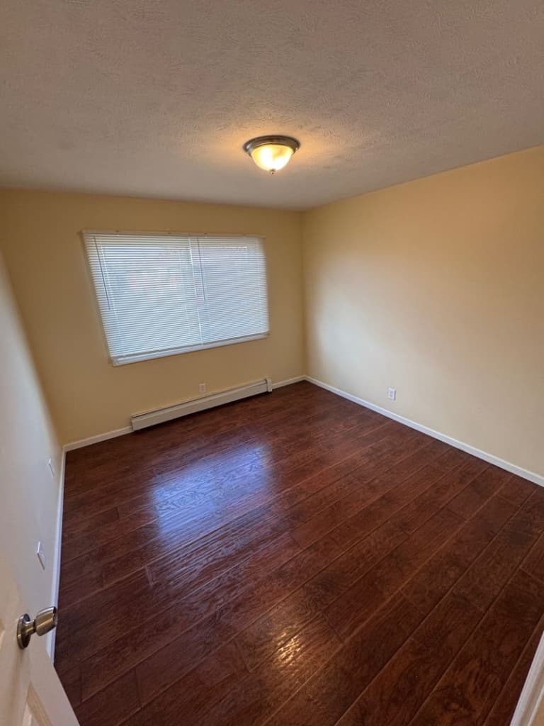undefined apartments for rent - image - large (4).jpeg