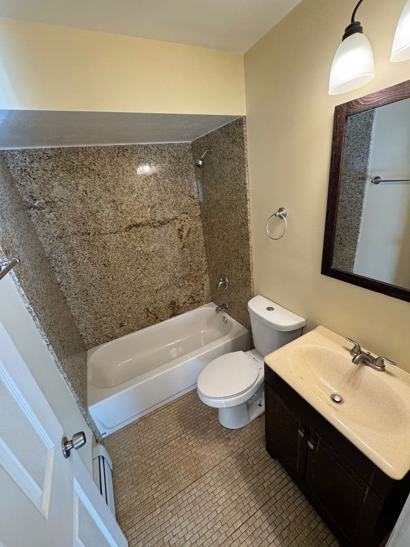 3120 Meriday Ln - Apartment - 7