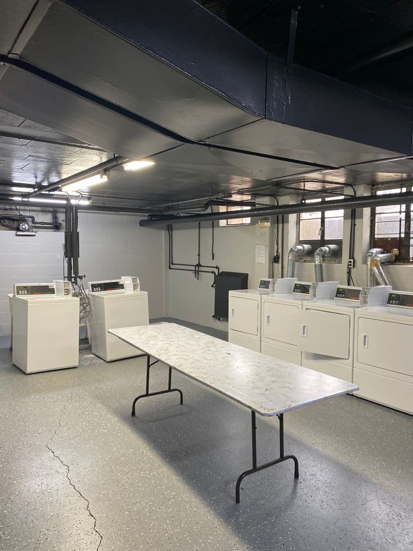 undefined apartments for rent - image - large (3).jpeg - 2