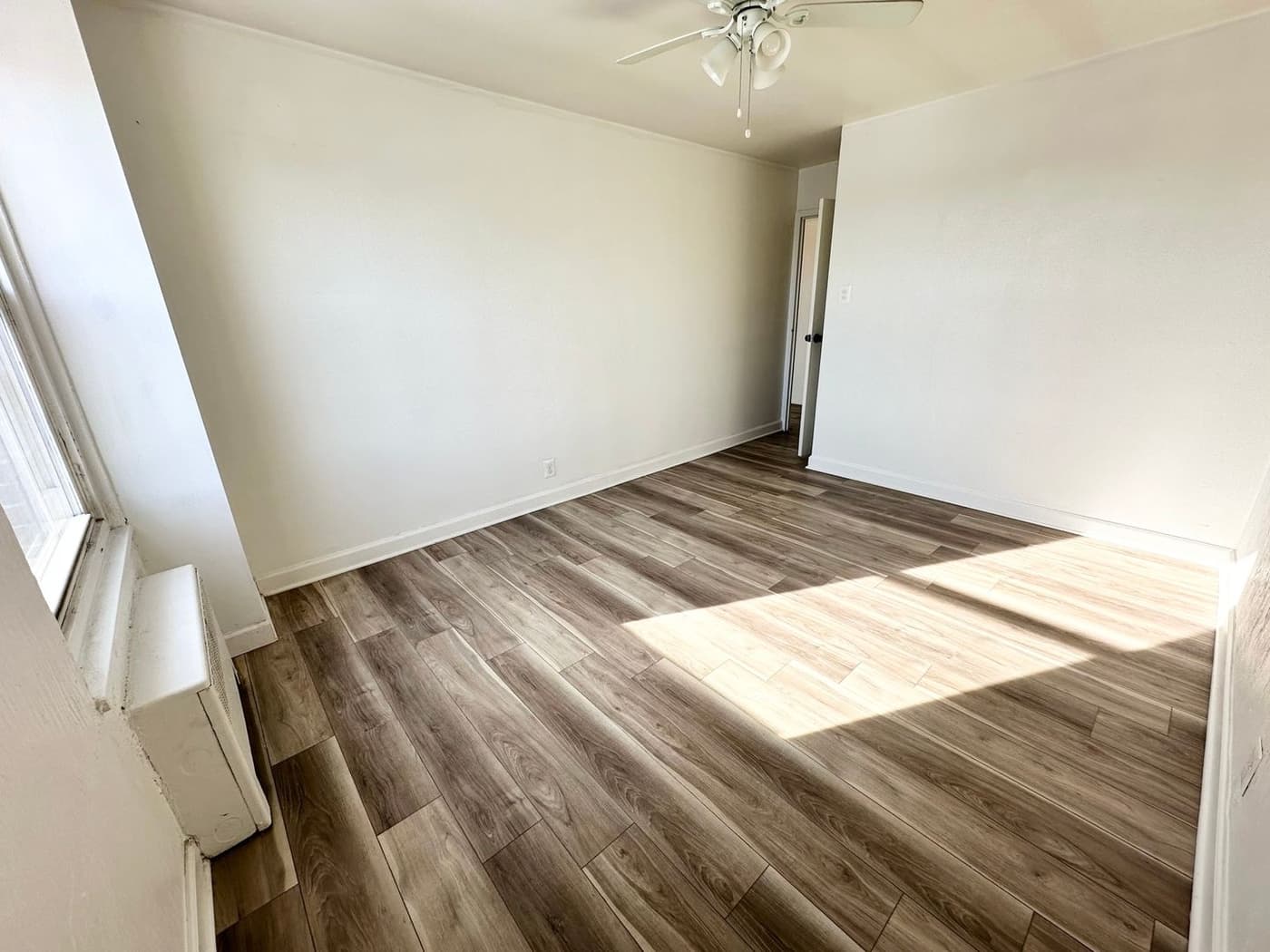 undefined apartments for rent - image - large (3).jpg - 3