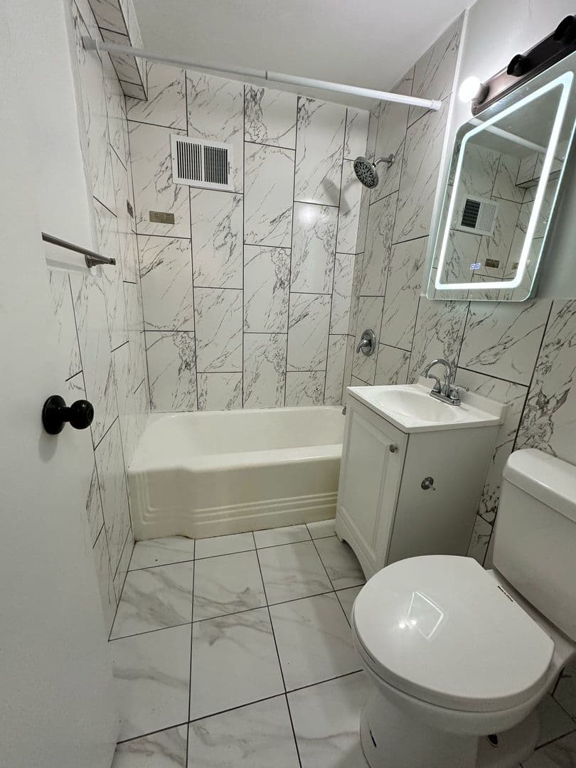 undefined apartments for rent - image - large (8).jpeg - 0