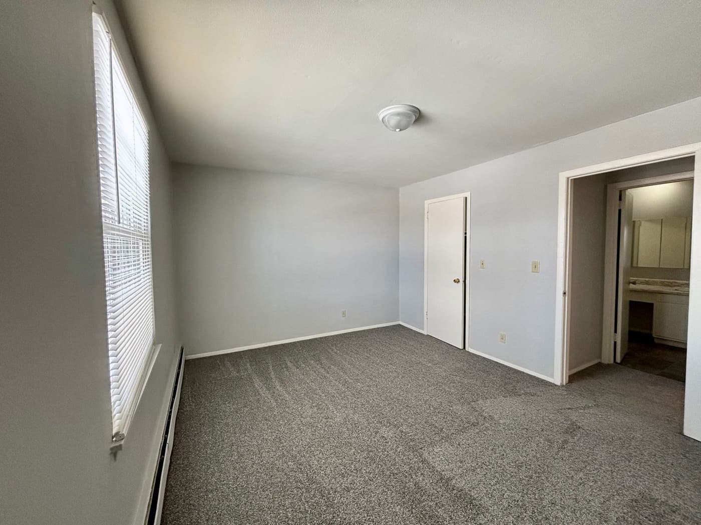 undefined apartments for rent - image - large.jpg_1.jpeg - 1