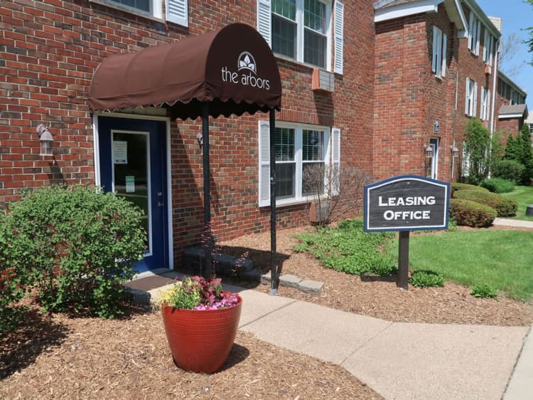 undefined apartments for rent - image - large.jpg_29.jpeg