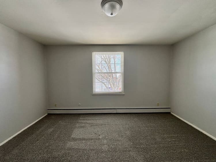 undefined apartments for rent - image - large.jpg_32.jpeg