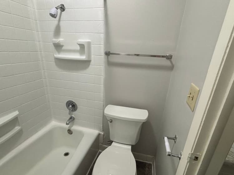 undefined apartments for rent - image - large.jpg_4.jpeg