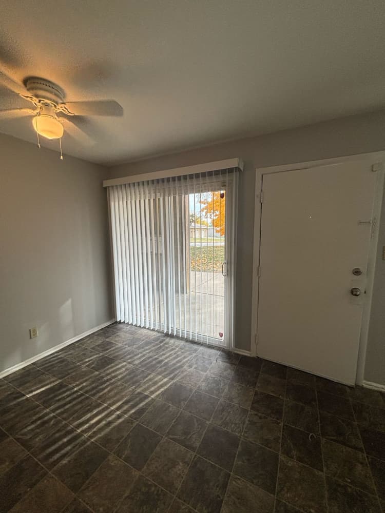 undefined apartments for rent - image - original.jpg_24.jpeg