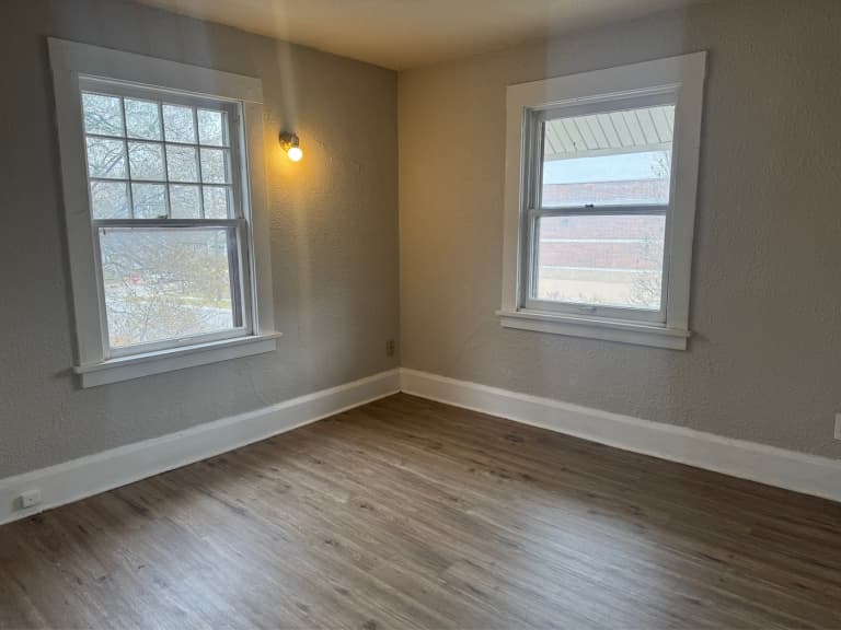 undefined apartments for rent - image - 1964b937118f4c8dbd0e4a8a26afa49e.jpg