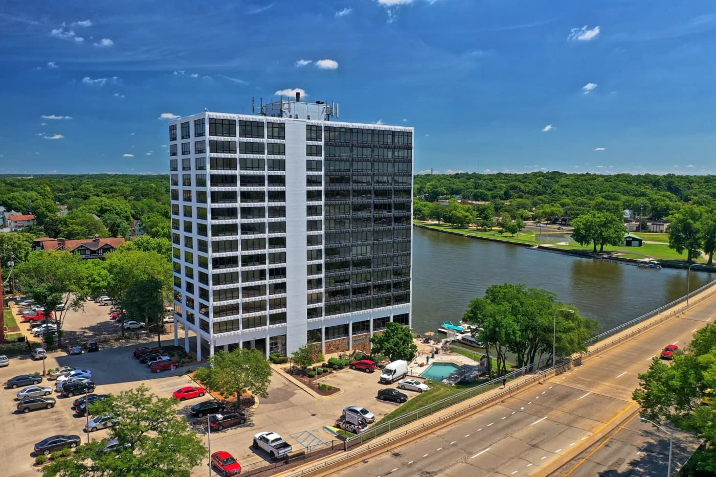 Rockford apartments for rent - Property image - Rock River Tower - 1