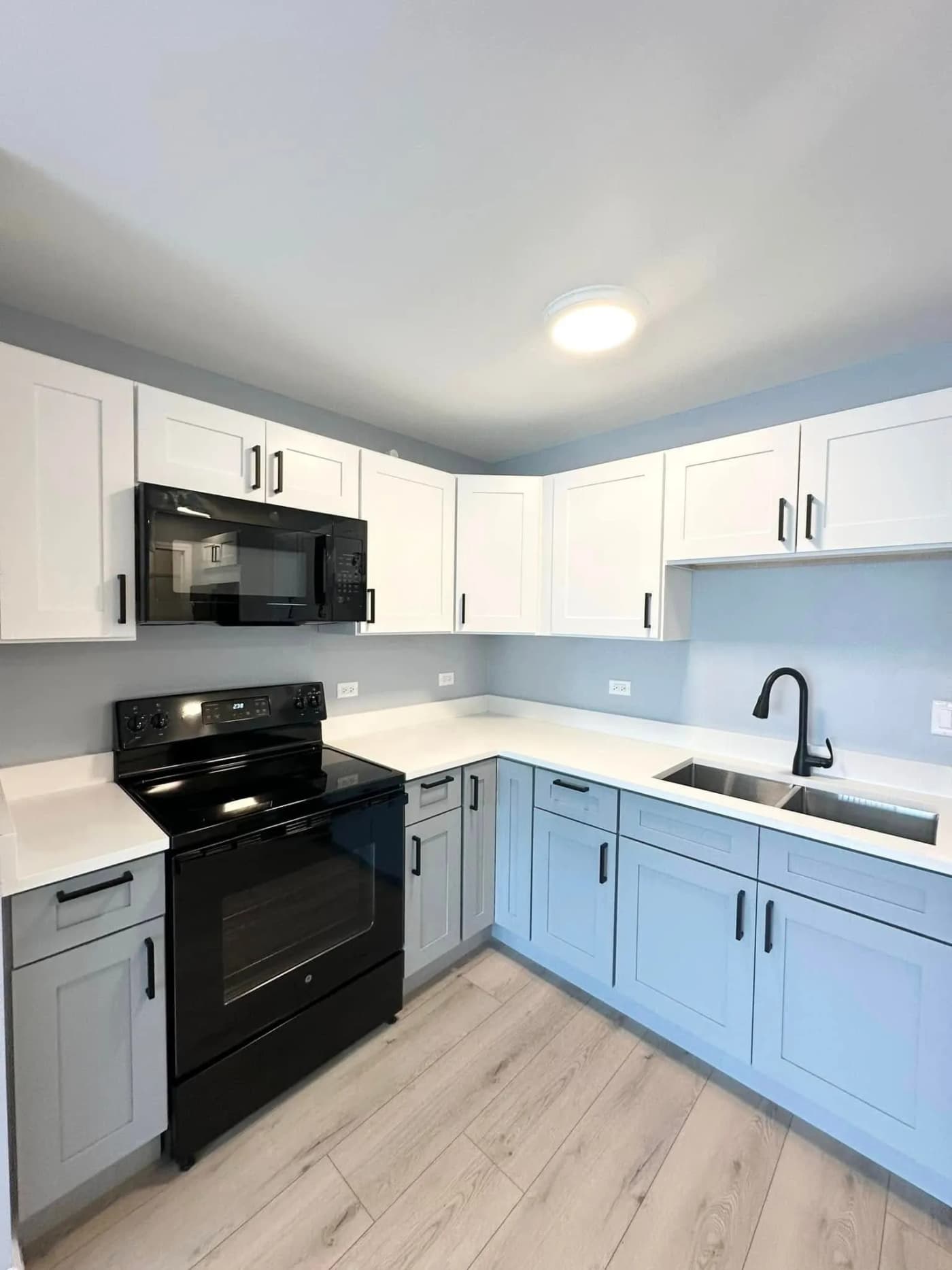 Rockford apartments for rent - image - 494272168_1242935717840379_5771882397597543123_n-1920w.webp