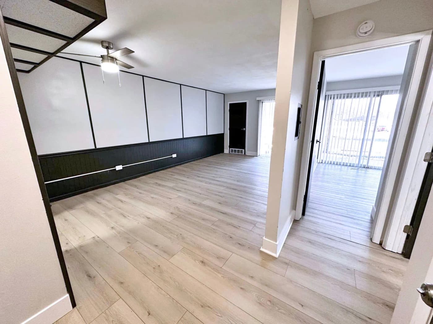 Rockford apartments for rent - Property image - ORCHARD HILLS ROCKFORD - 3