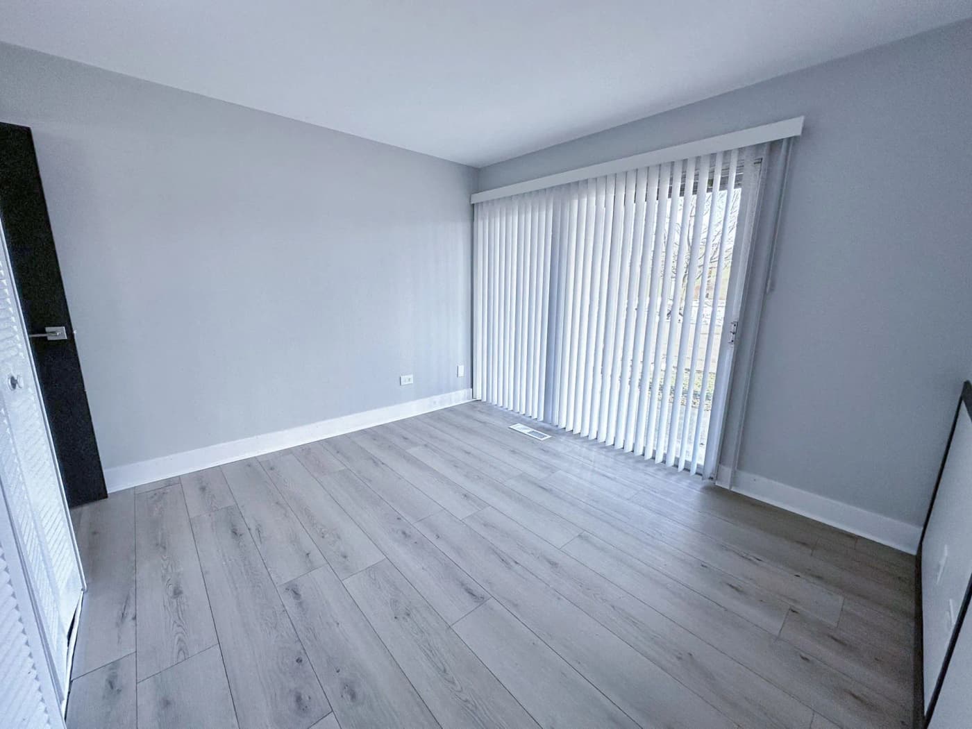 Rockford apartments for rent - image - Orch+hills-05-1920w.webp