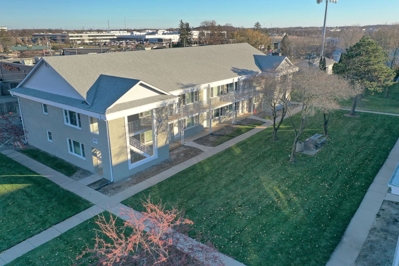 Rockford apartments for rent - Property image - Harrison Beach Apartments - 1