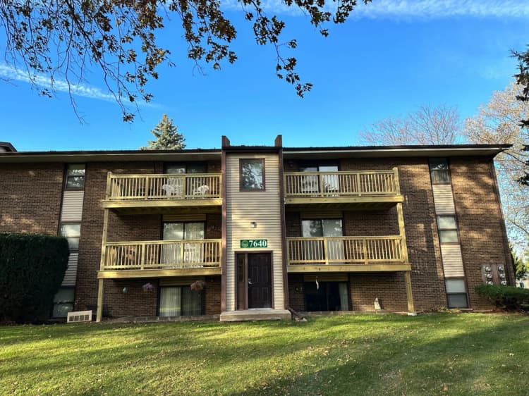 Rockford apartments for rent - image - 20231106_155338_ED618B-1920w.webp