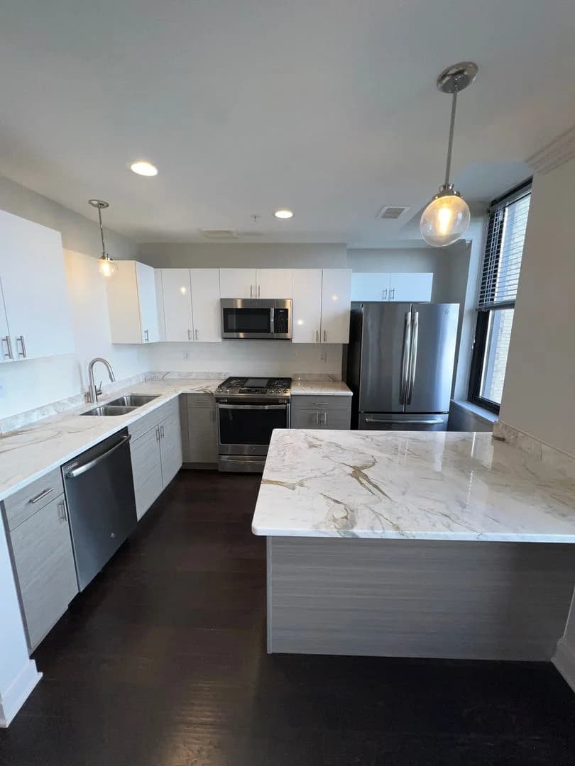 Rockford apartments for rent - Property image - 321 W State St. - 1