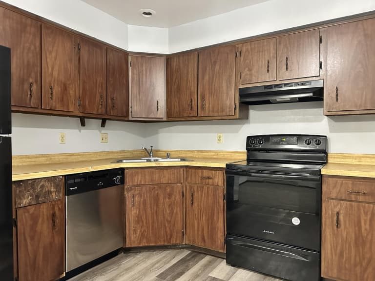 undefined apartments for rent - image - 6e8f6b63110c42989792b79966546cc9.jpg